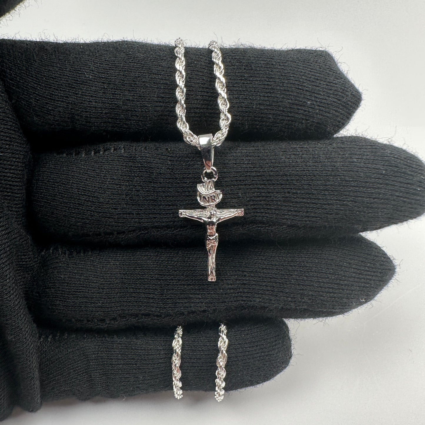 Solid .925 Sterling Silver Diamond Cut Rope And Cross Pendant Set 2mm